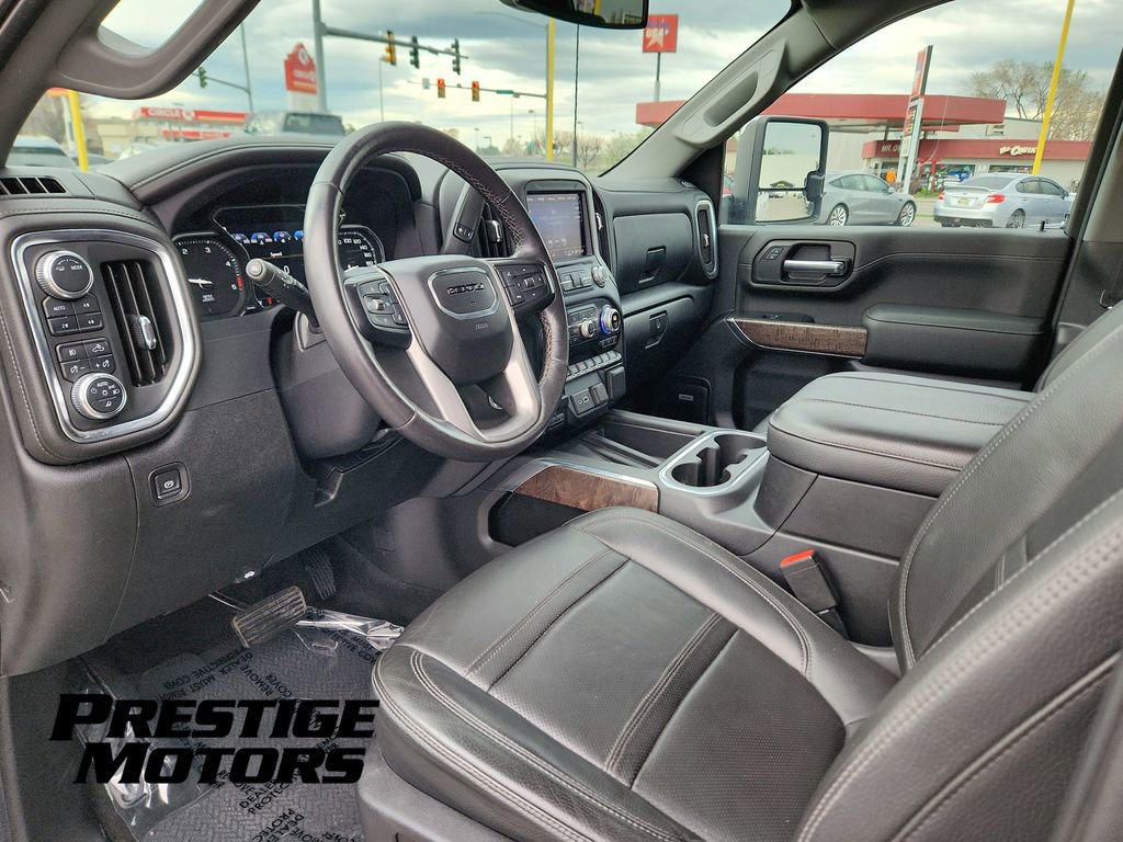 Used 2023 GMC Sierra 2500 Denali image 15