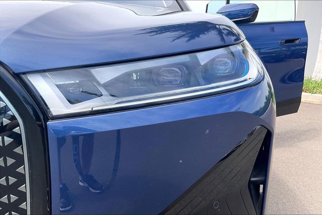 Certified 2023 BMW iX M60 w/ Executive Package image 26