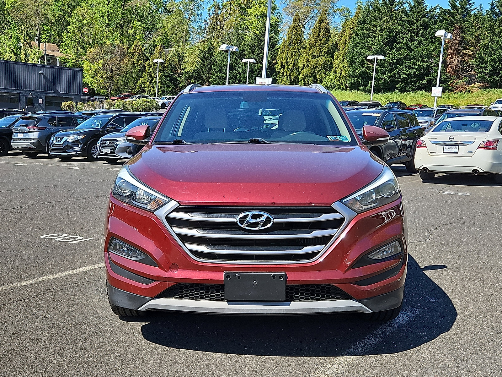 Used 2017 Hyundai Tucson Sport w/ Cargo Package AWD/4WD image 2