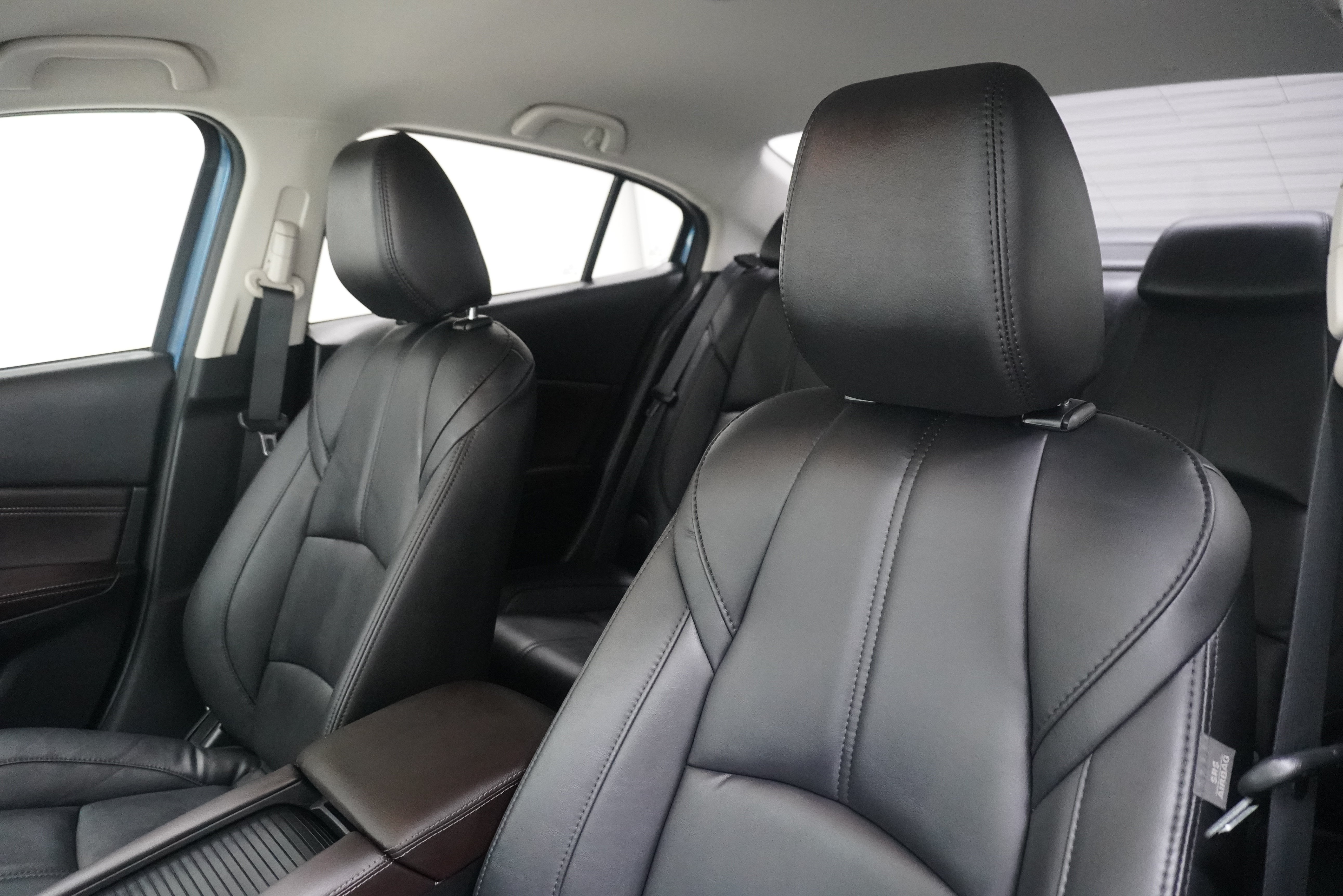 Used 2018 MAZDA MAZDA3 Touring FWD image 11