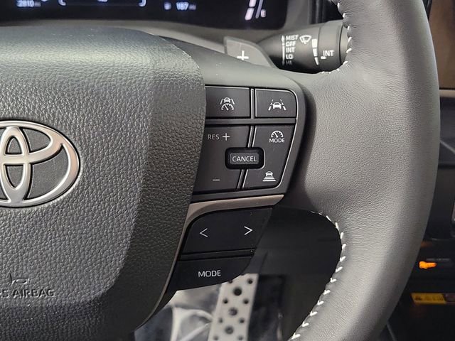 Used 2026 Toyota Camry SE w/ Convenience Package FWD image 25