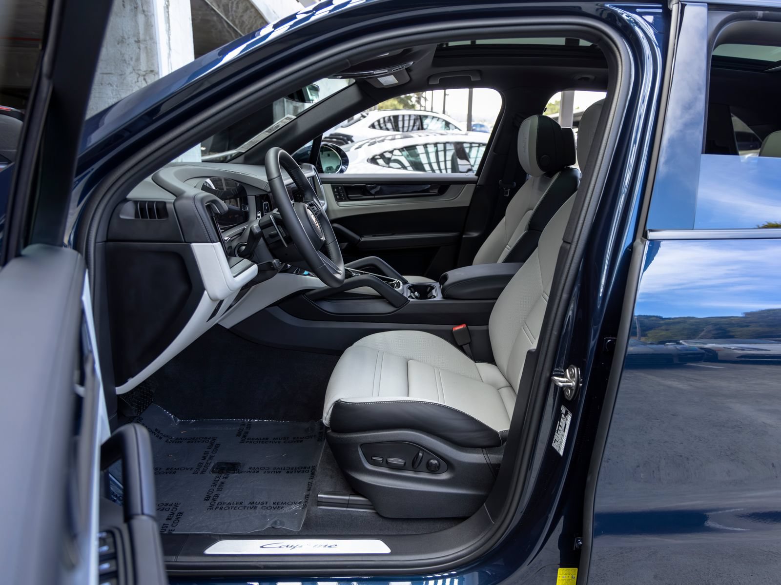 New 2026 Porsche Cayenne AWD/4WD image 25
