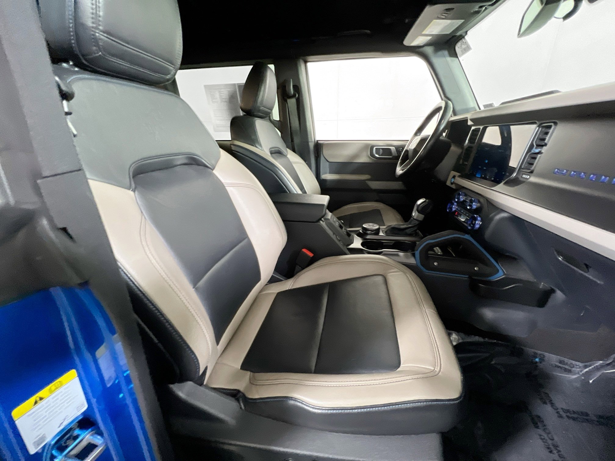 Used 2021 Ford Bronco Wildtrak image 27