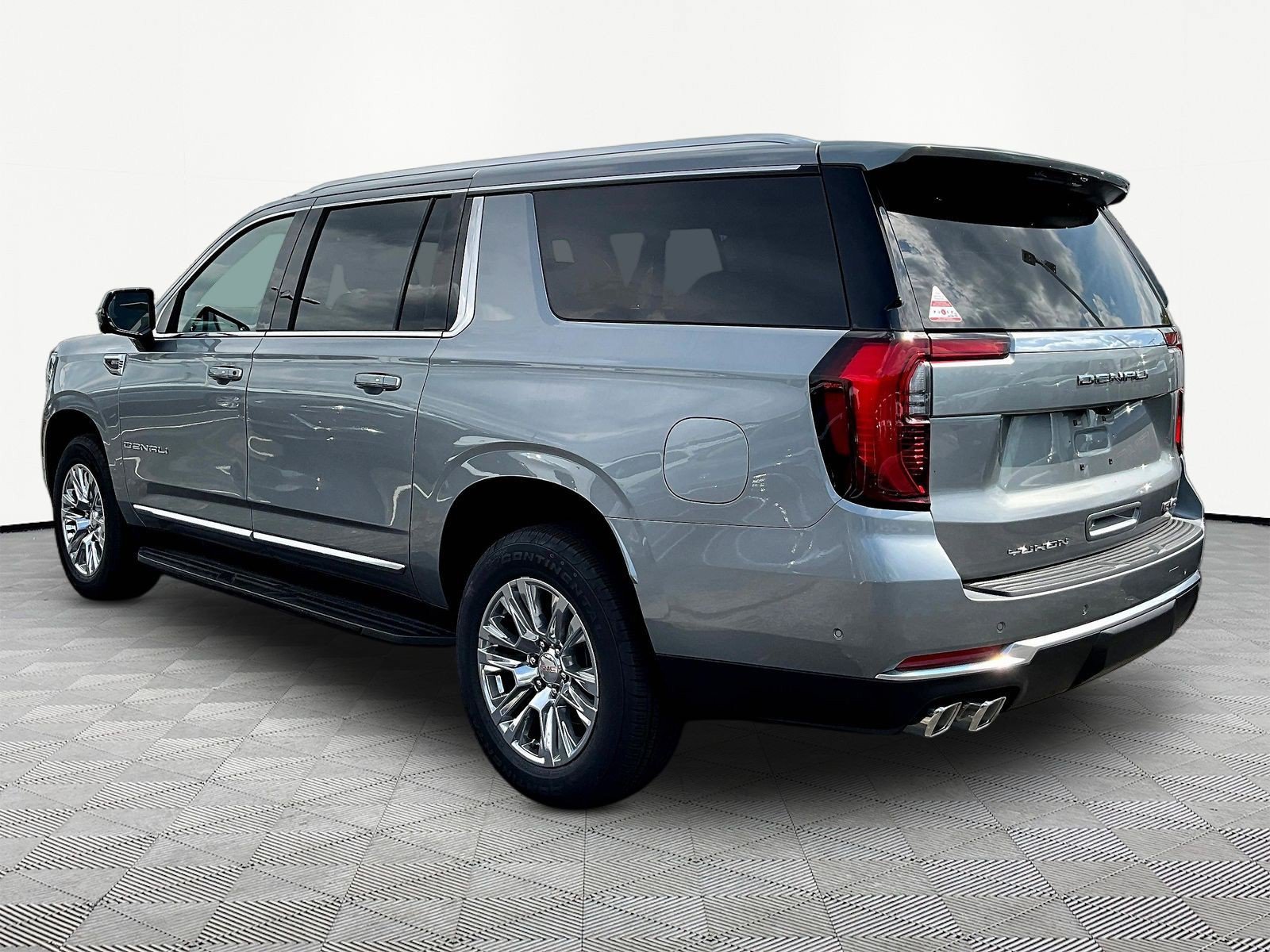 New 2026 GMC Yukon XL Denali AWD/4WD image 4