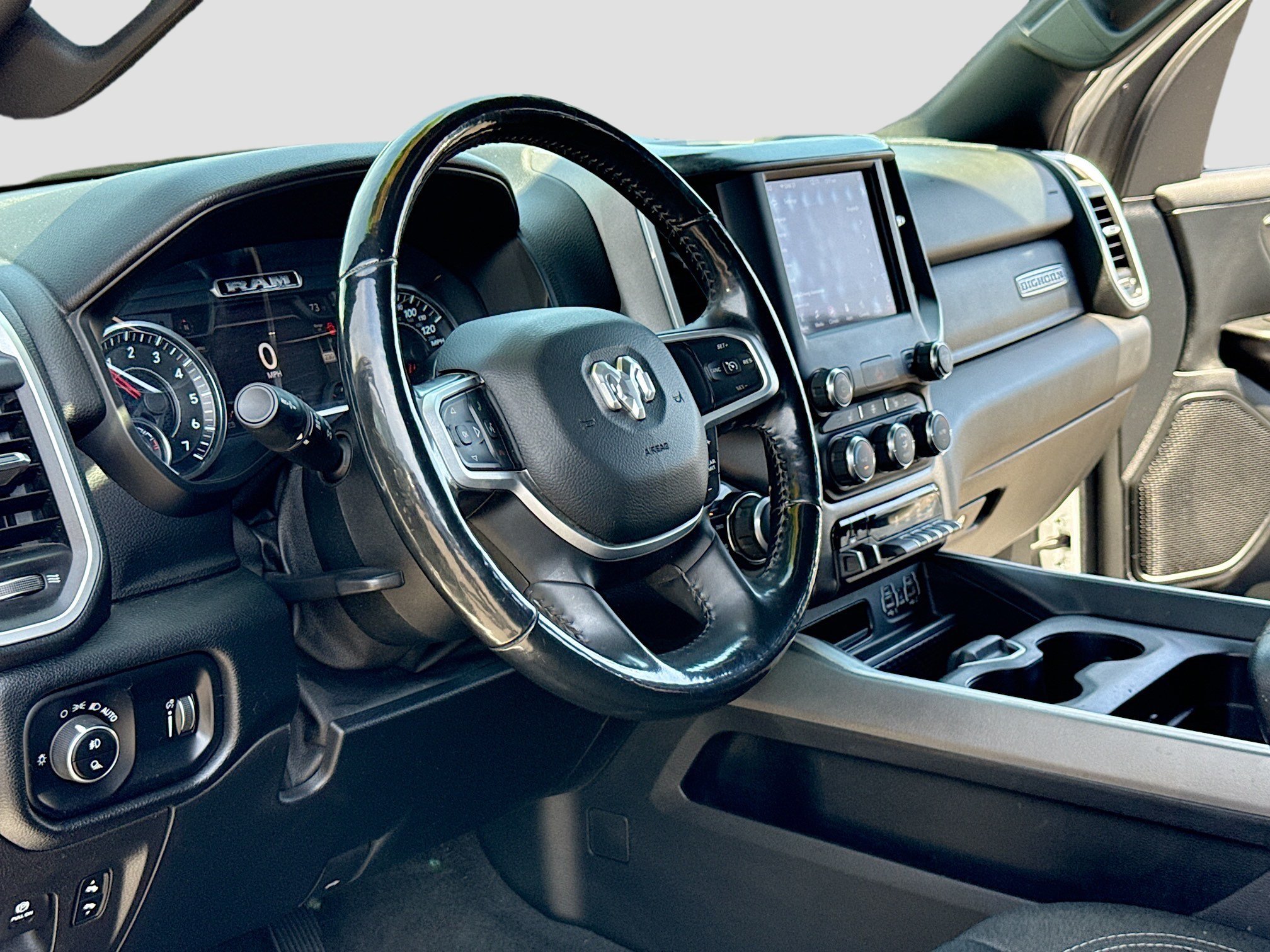 Used 2020 RAM 1500 Big Horn AWD/4WD image 4