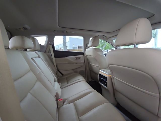 Used 2017 Nissan Murano Platinum w/ Platinum Technology Package image 27