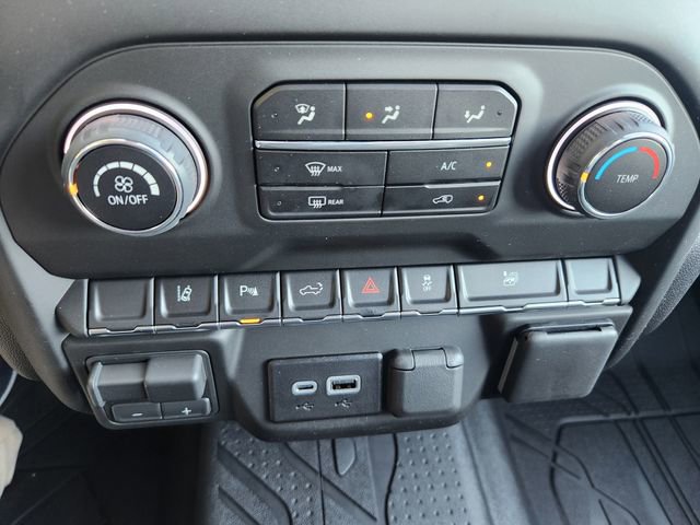 New 2026 Chevrolet Silverado 2500 Custom w/ Custom Convenience Package image 20