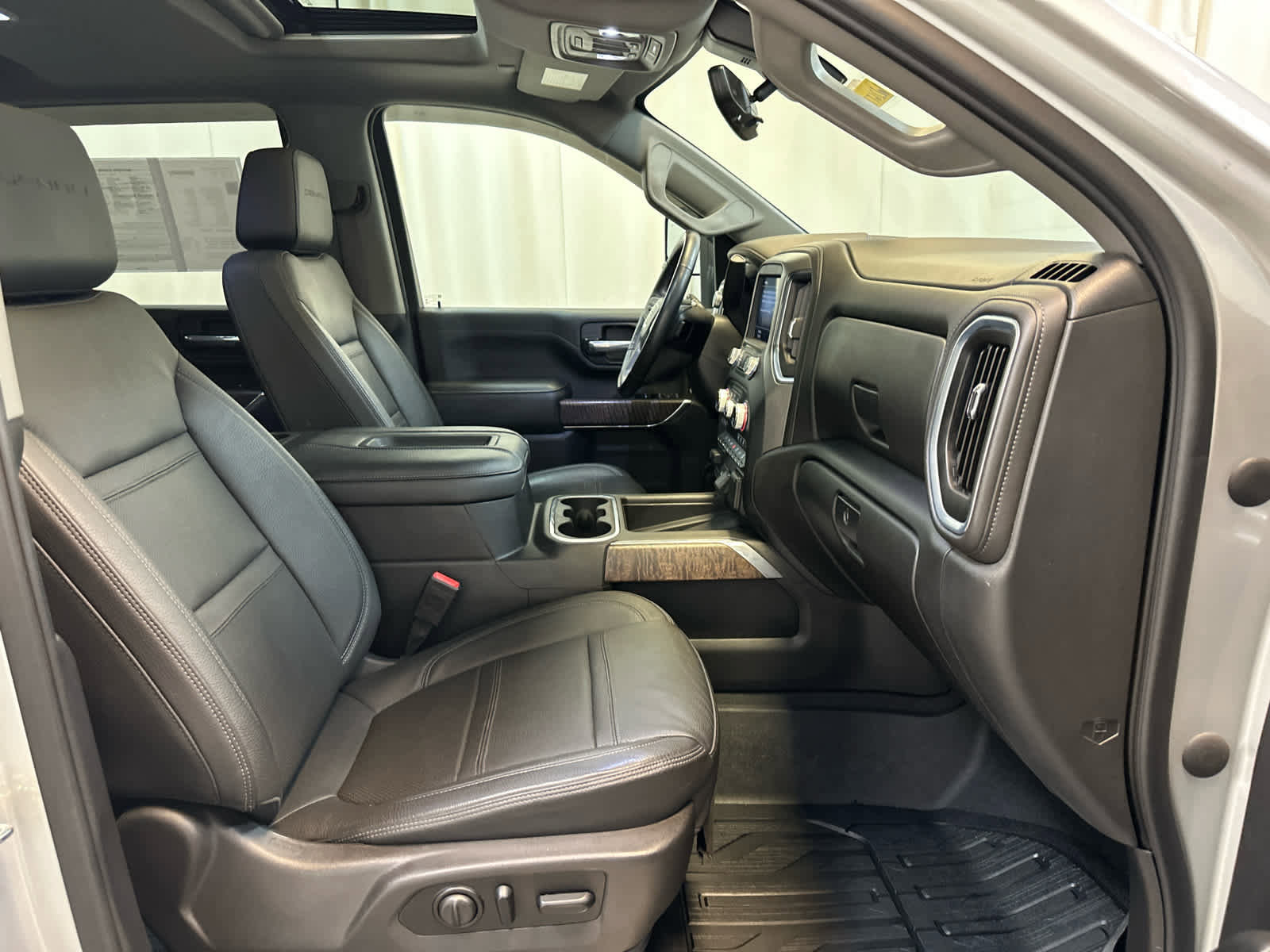 Certified 2021 GMC Sierra 2500 Denali w/ Denali Ultimate Package image 14