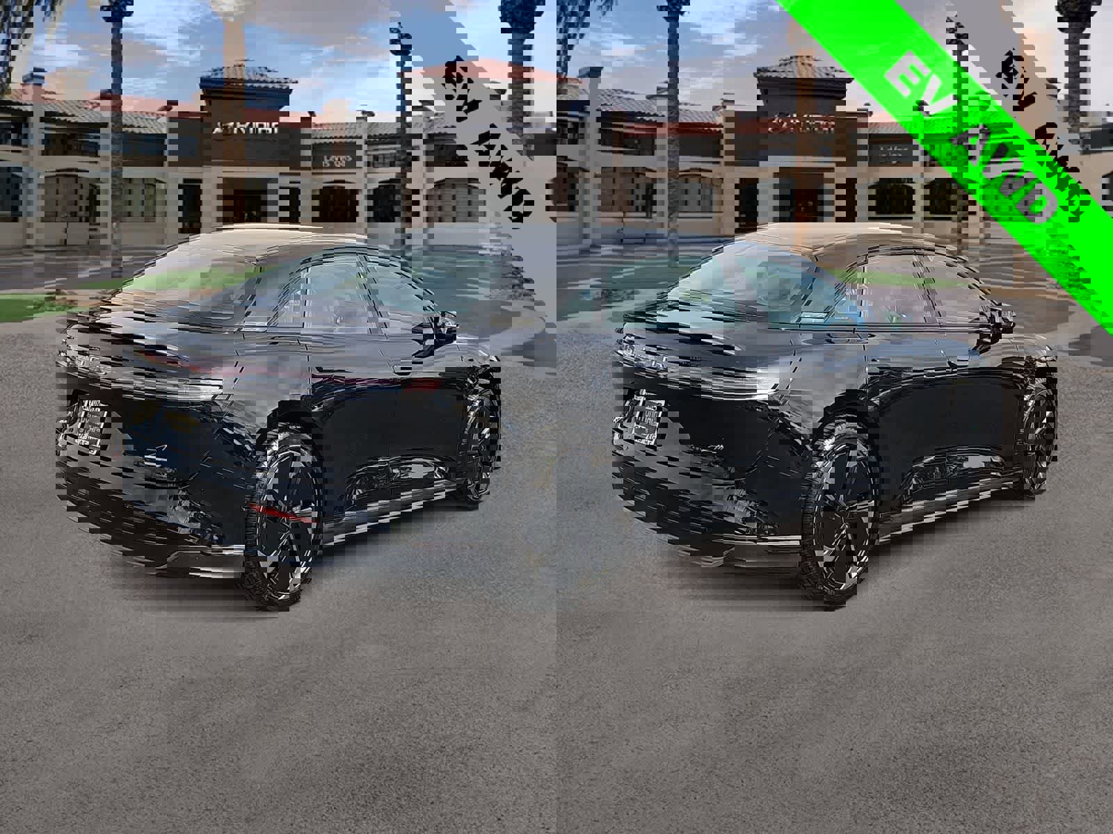 Used 2024 Lucid Air Touring image 8