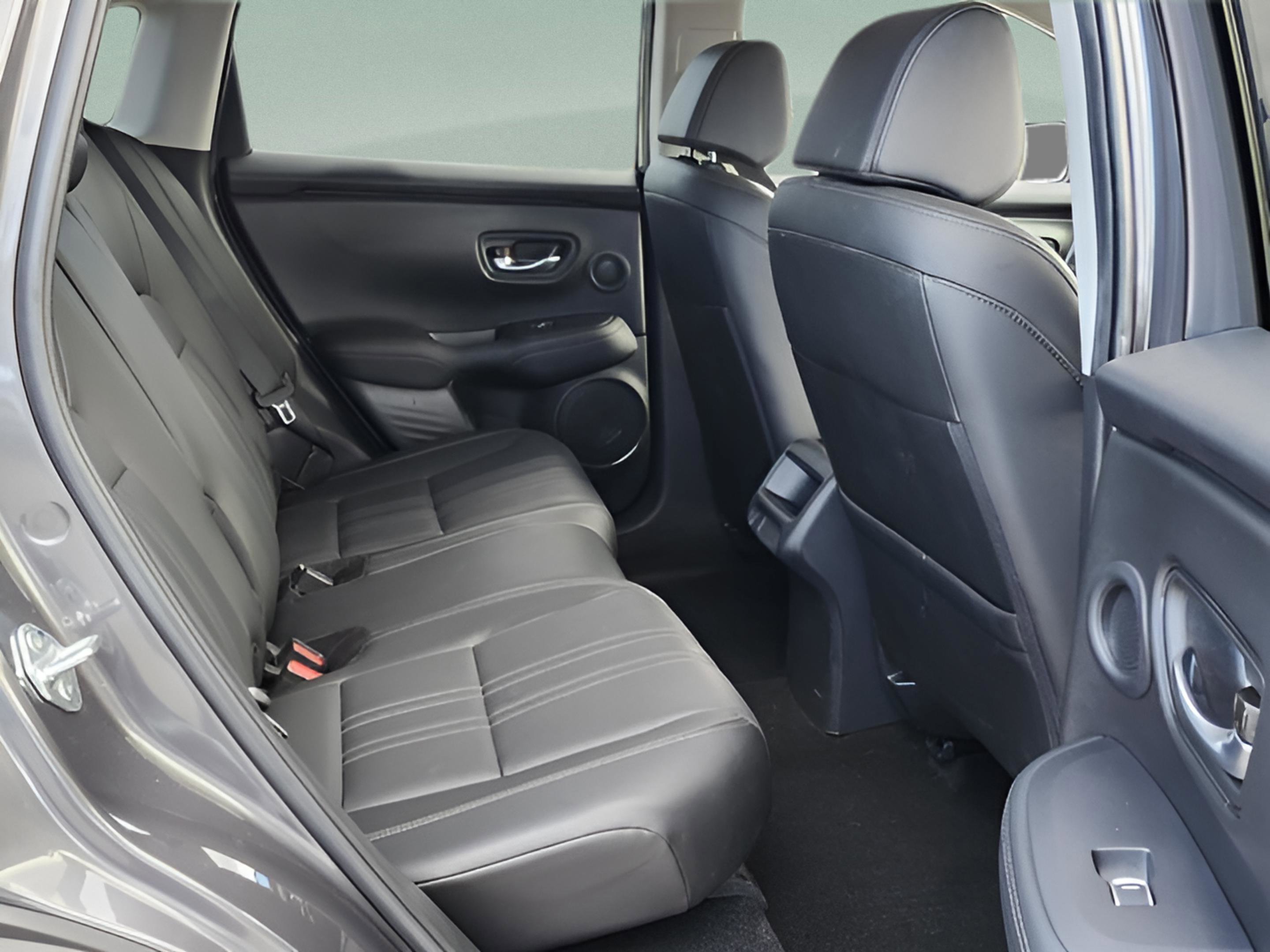 Certified 2025 Honda HR-V EX-L image 15