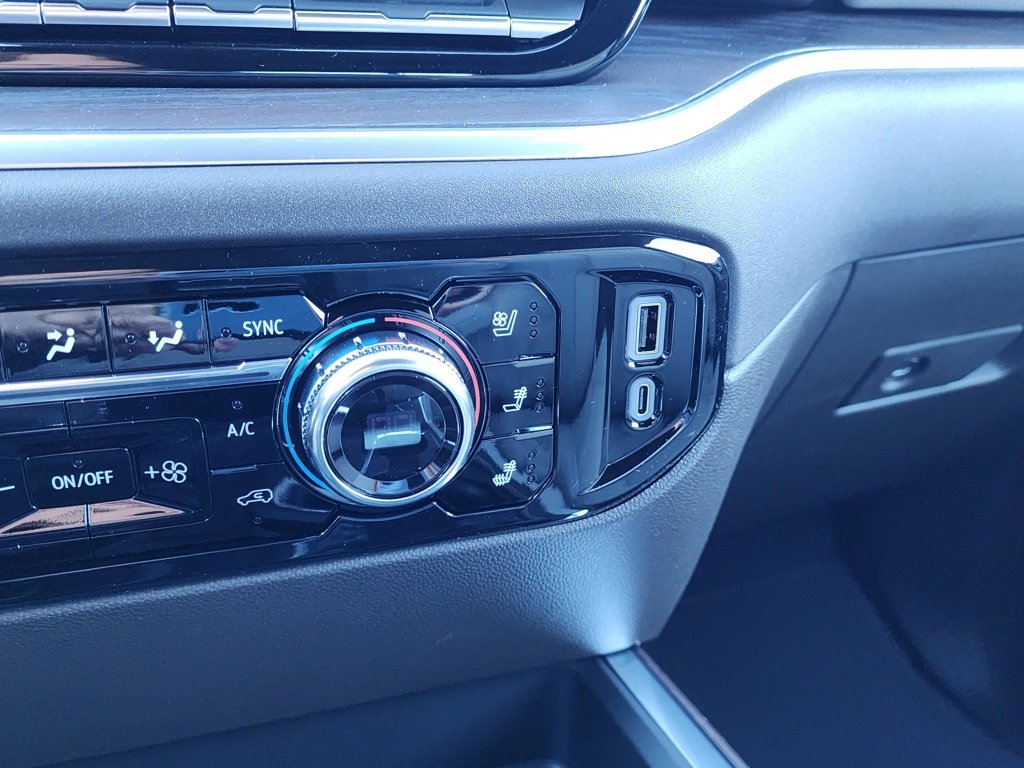 New 2026 GMC Sierra 1500 SLT w/ SLT Premium Plus Package image 30