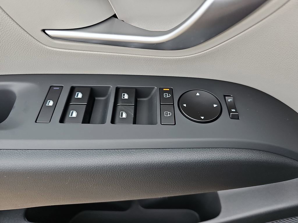 New 2026 Hyundai Tucson SE image 26