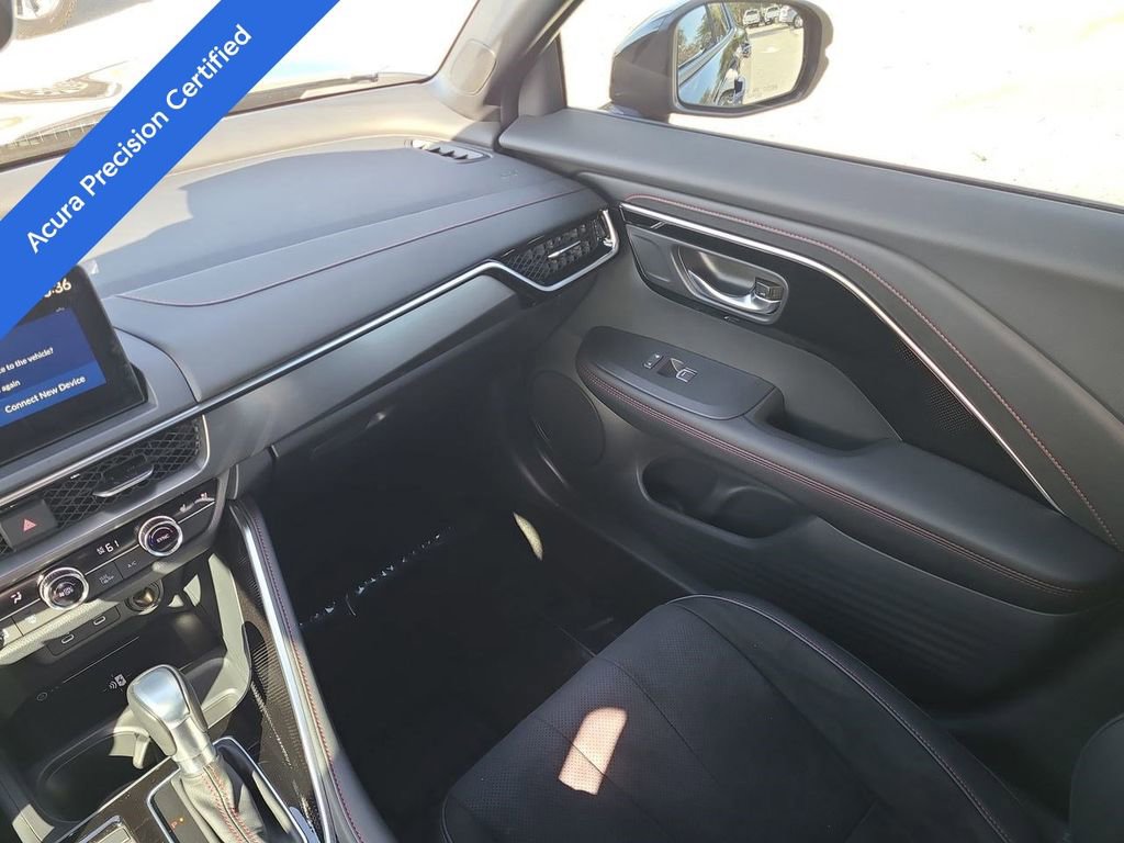 Used 2025 Acura ADX A-Spec image 3