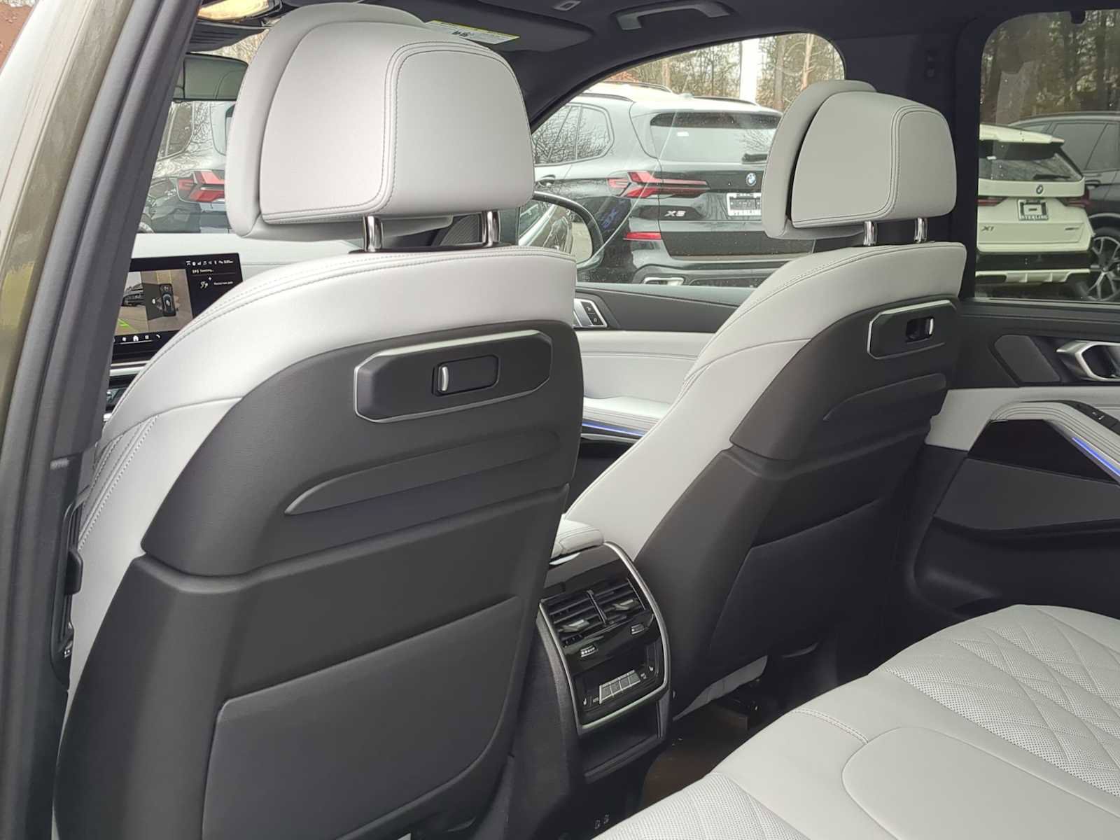 New 2026 BMW X5 xDrive40i w/ Executive Package image 19