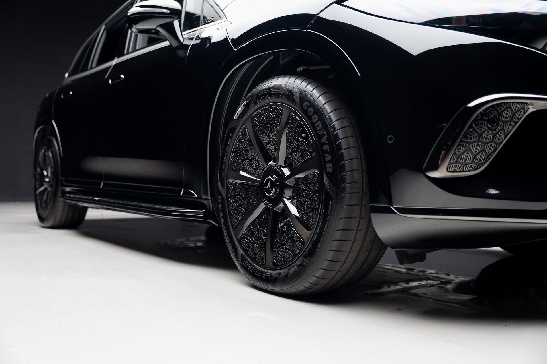 Used 2024 Mercedes-Benz Maybach EQS 680 4MATIC image 79