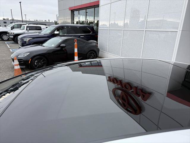 Certified 2023 Toyota Prius XLE AWD/4WD image 12