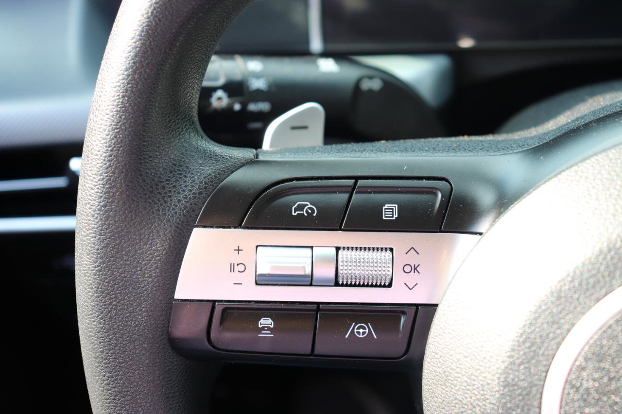 Used 2025 Hyundai Sonata SEL FWD image 29