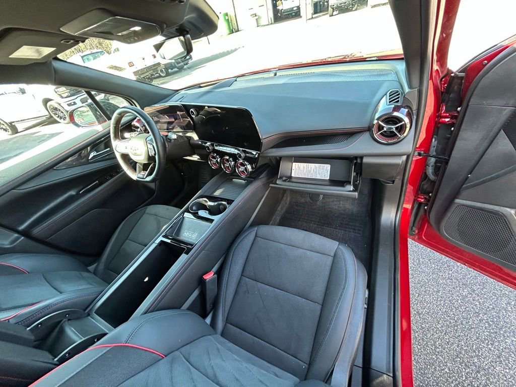 Used 2024 Chevrolet Blazer EV RS image 26