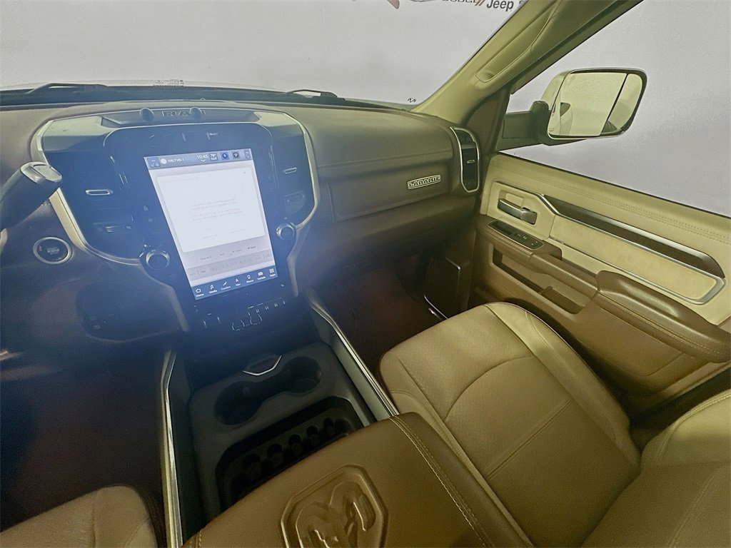 Used 2022 RAM 3500 Laramie image 11