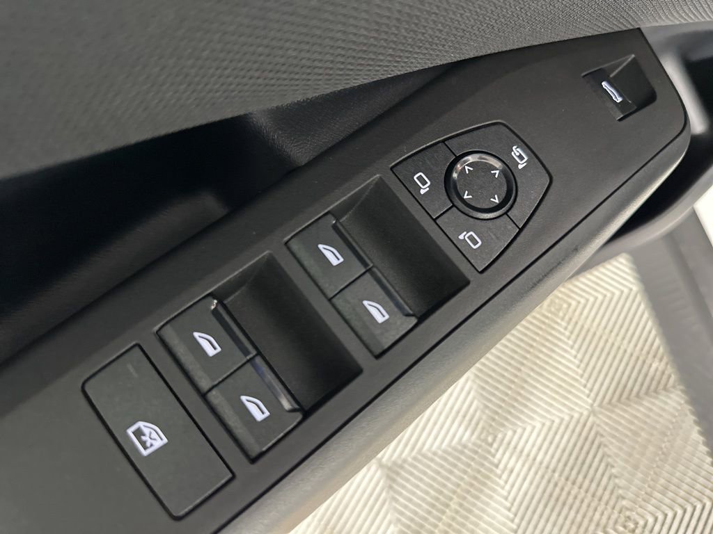 Used 2025 BMW X3 xDrive30i w/ Convenience Package image 7