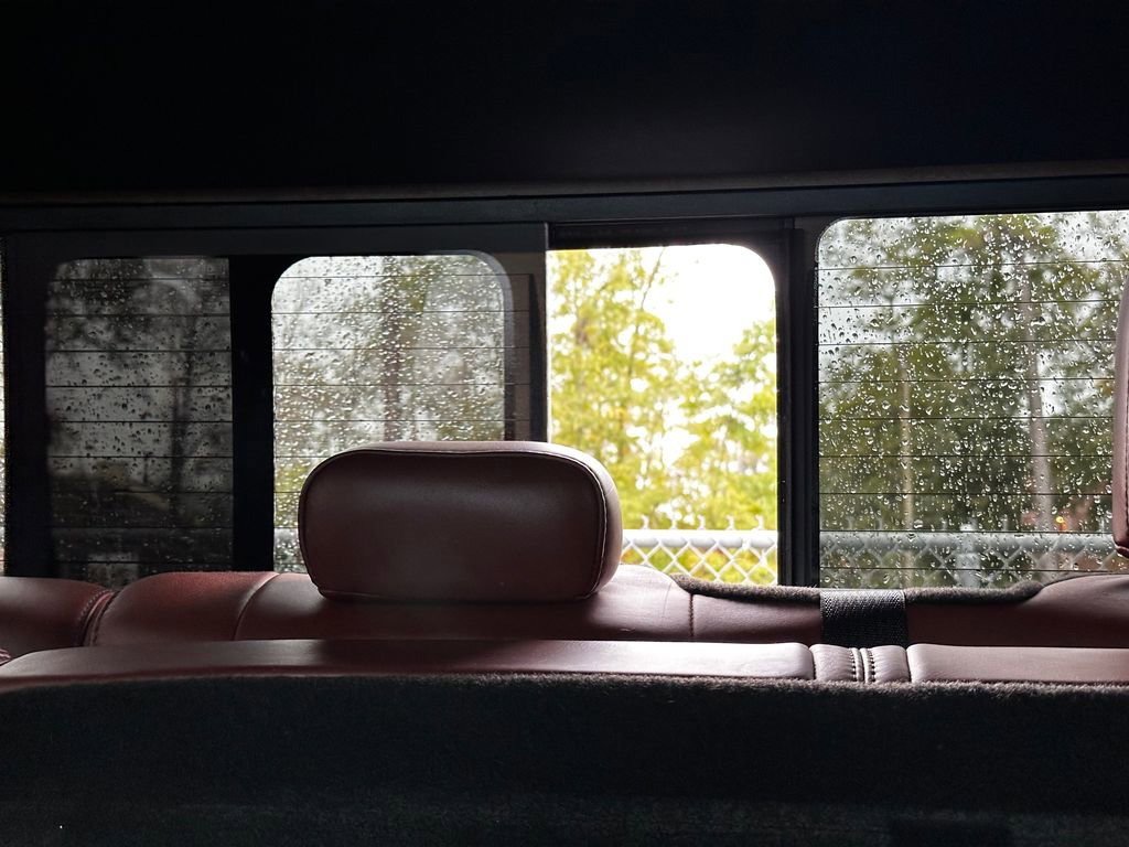 Used 2022 Ford F250 Platinum w/ FX4 Off-Road Package image 76