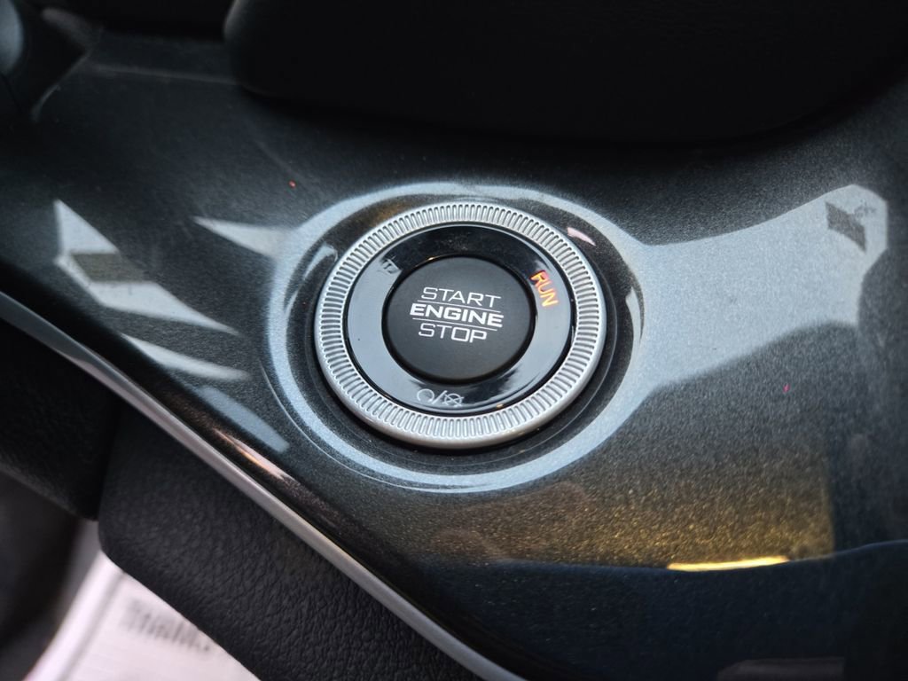 Used 2023 Jeep Grand Cherokee Altitude image 26