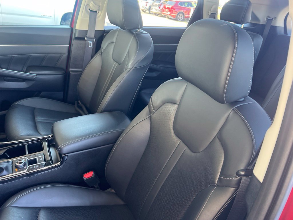 Used 2023 Kia Sorento SX AWD/4WD image 5