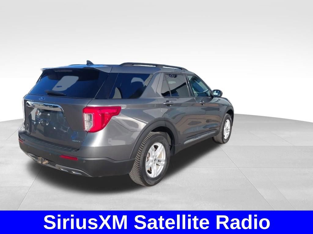 Certified 2022 Ford Explorer XLT w/ Equipment Group 202A image 8