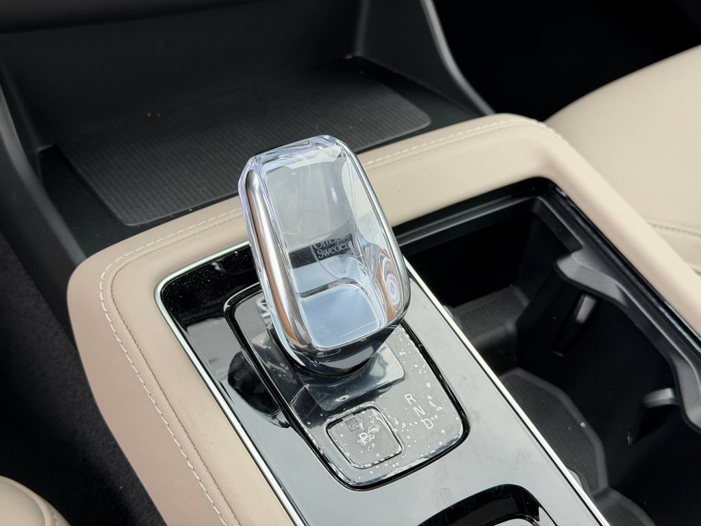 New 2026 Volvo XC90 B6 Plus w/ Protection Package Premier AWD/4WD image 27