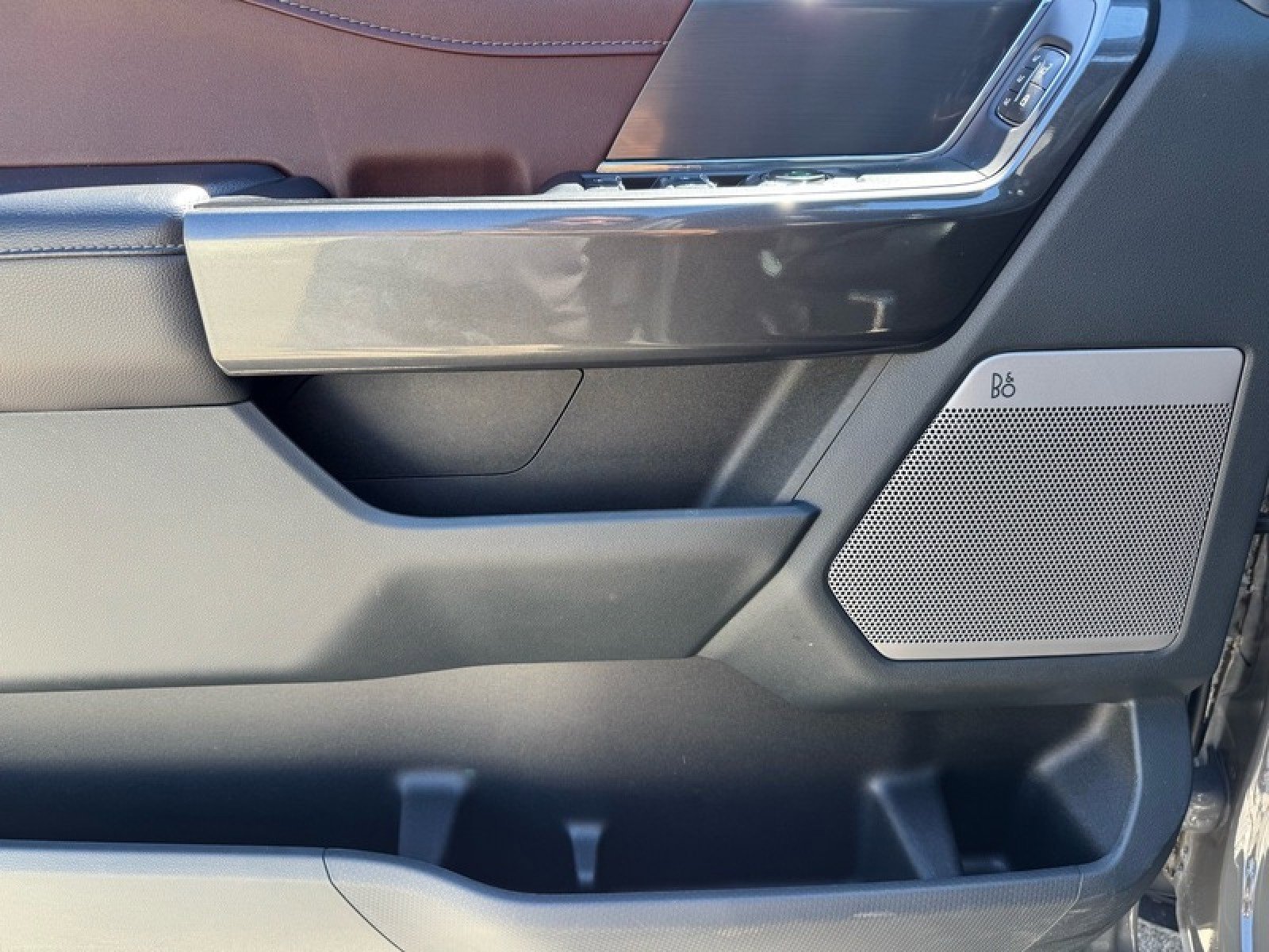 Used 2021 Ford F150 Lariat w/ Equipment Group 502A High image 14