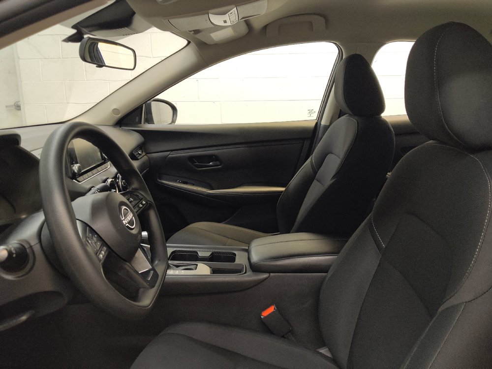 Used 2025 Nissan Sentra S FWD image 17