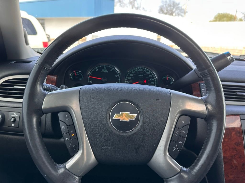 Used 2013 Chevrolet Tahoe LTZ image 27
