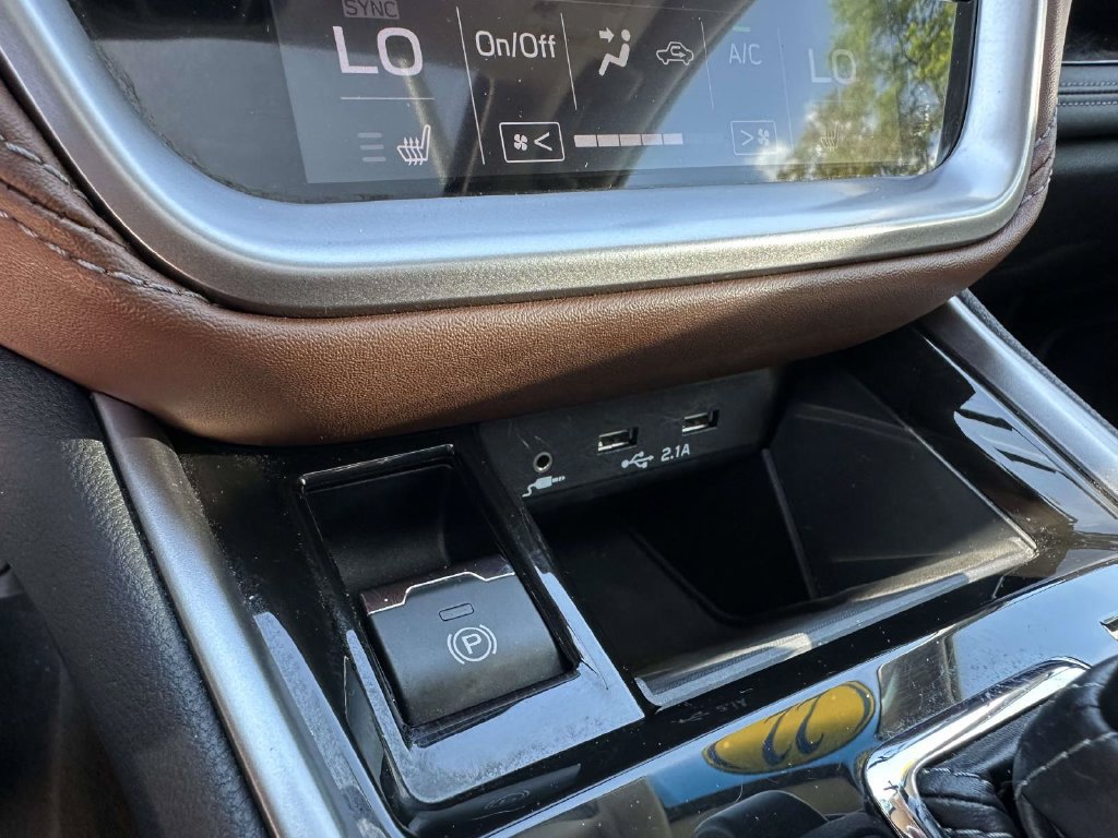 Used 2022 Subaru Outback Touring AWD/4WD image 21