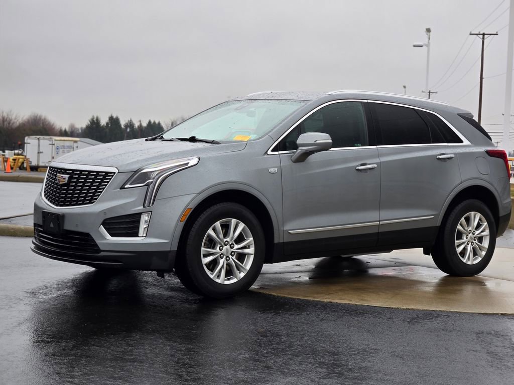 Used 2023 Cadillac XT5 Luxury image 3