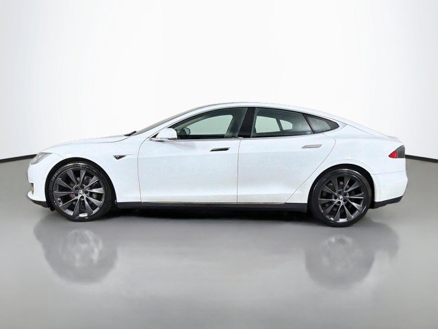 Used 2014 Tesla Model S 85 RWD image 4
