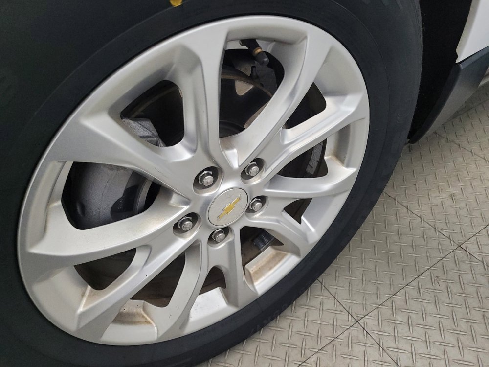 Used 2020 Chevrolet Equinox LT image 31