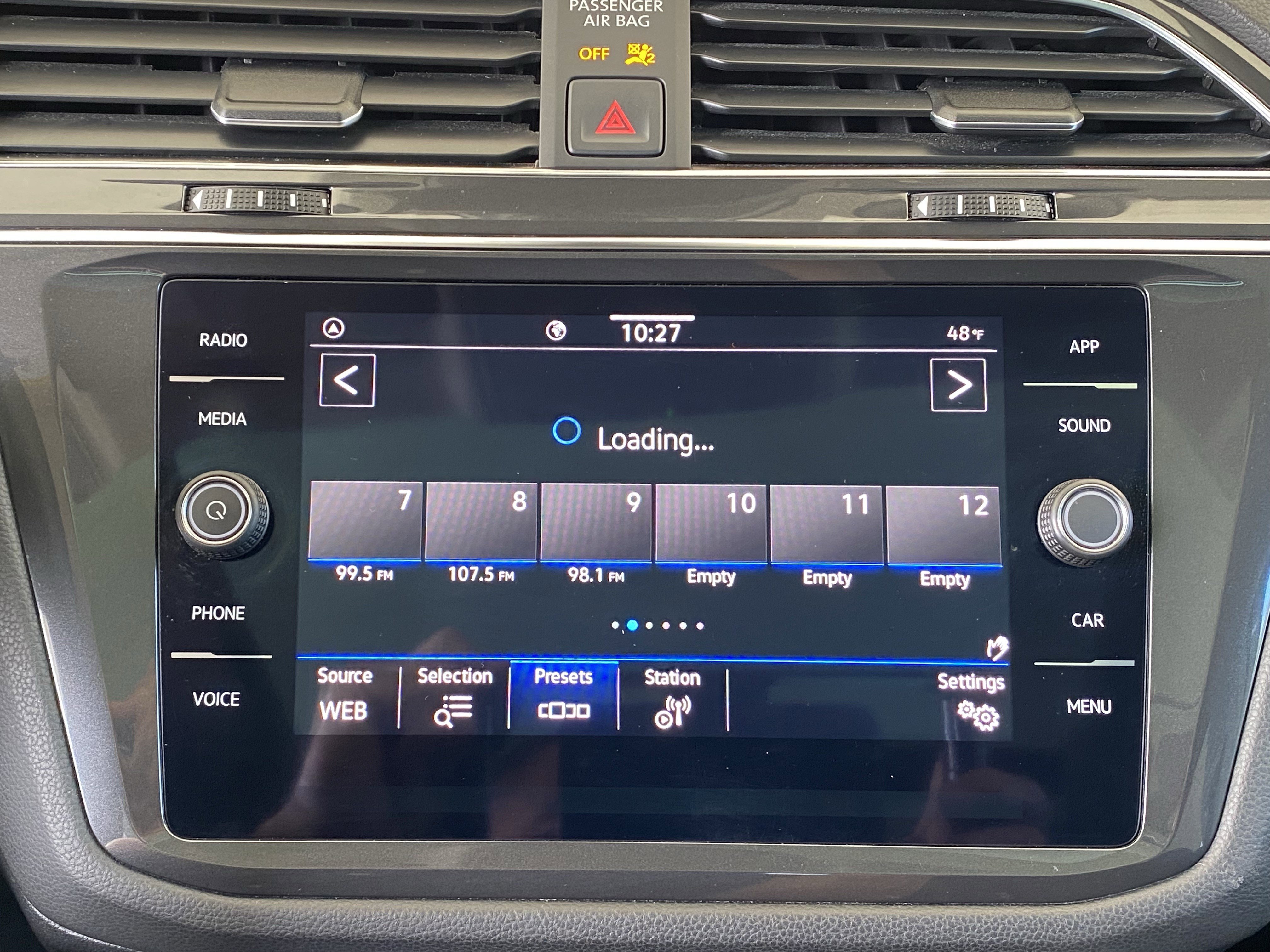 Used 2022 Volkswagen Tiguan SE w/ Panoramic Sunroof Package FWD image 42
