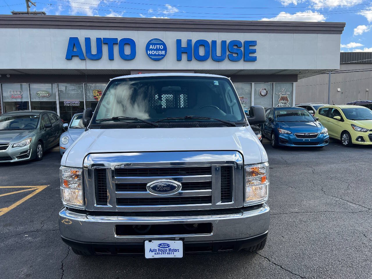 Used 2013 Ford E-250 and Econoline 250 w/ Commercial Cargo Van Pkg RWD image 2
