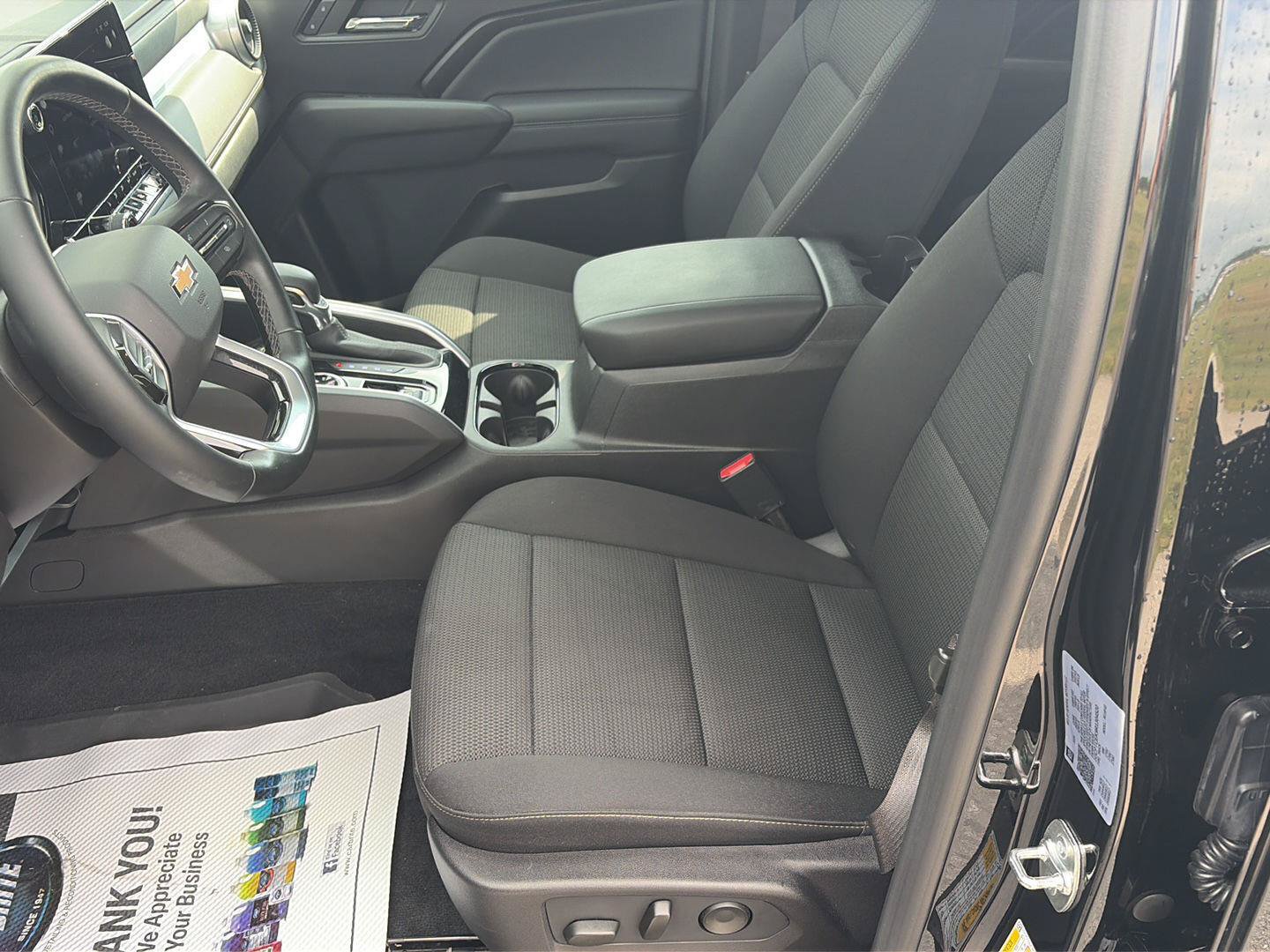 Used 2024 Chevrolet Colorado LT w/ LT Convenience Package II AWD/4WD image 12