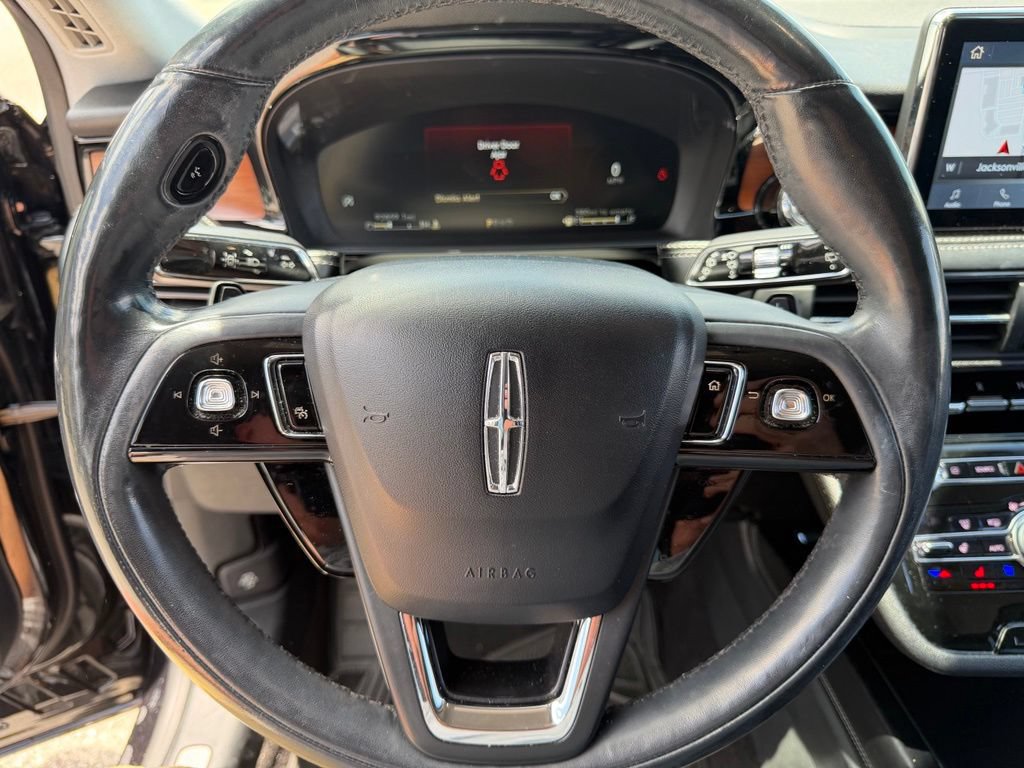 Used 2020 Lincoln Corsair Reserve w/ Equipment Group 201A FWD image 24