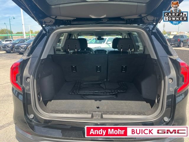 Used 2019 GMC Terrain SLE w/ Driver Convenience Package FWD image 14