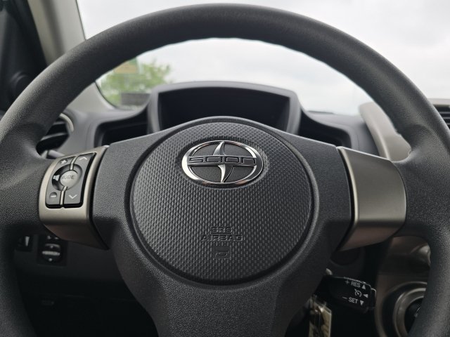 Used 2014 Scion xD FWD image 12