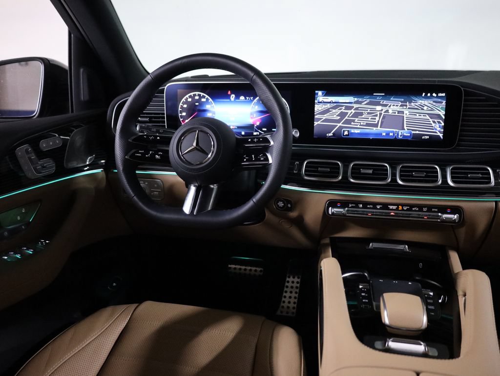 Used 2026 Mercedes-Benz GLS 580 4MATIC image 59