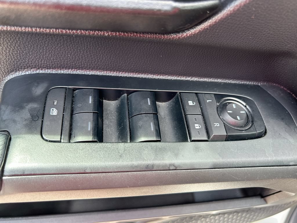 Used 2024 Toyota Tacoma SR RWD image 13