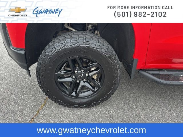 Used 2019 Chevrolet Silverado 1500 LT Trail Boss image 9