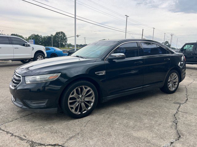 Used 2014 Ford Taurus Limited FWD image 11