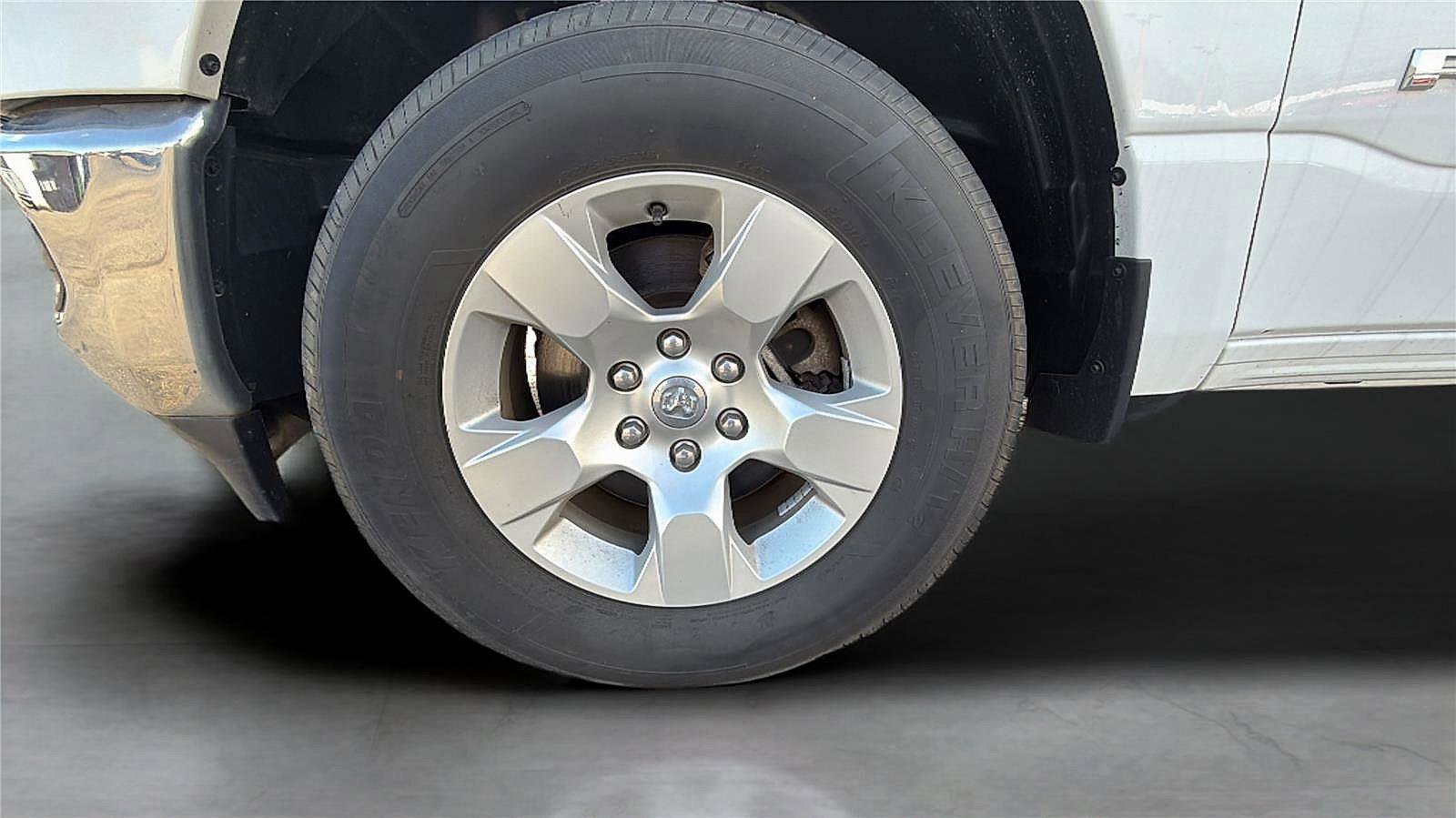 Used 2021 RAM 1500 Big Horn image 21