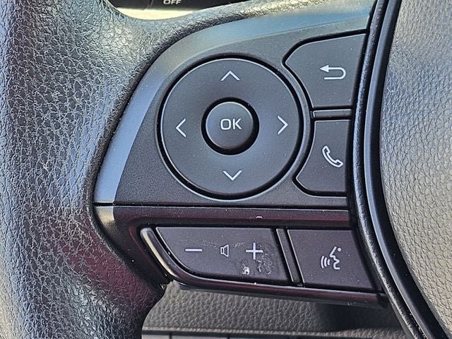 Used 2025 Toyota RAV4 XLE AWD/4WD image 32