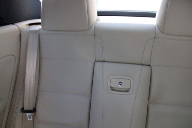 Used 2015 Volkswagen Eos Komfort FWD image 31