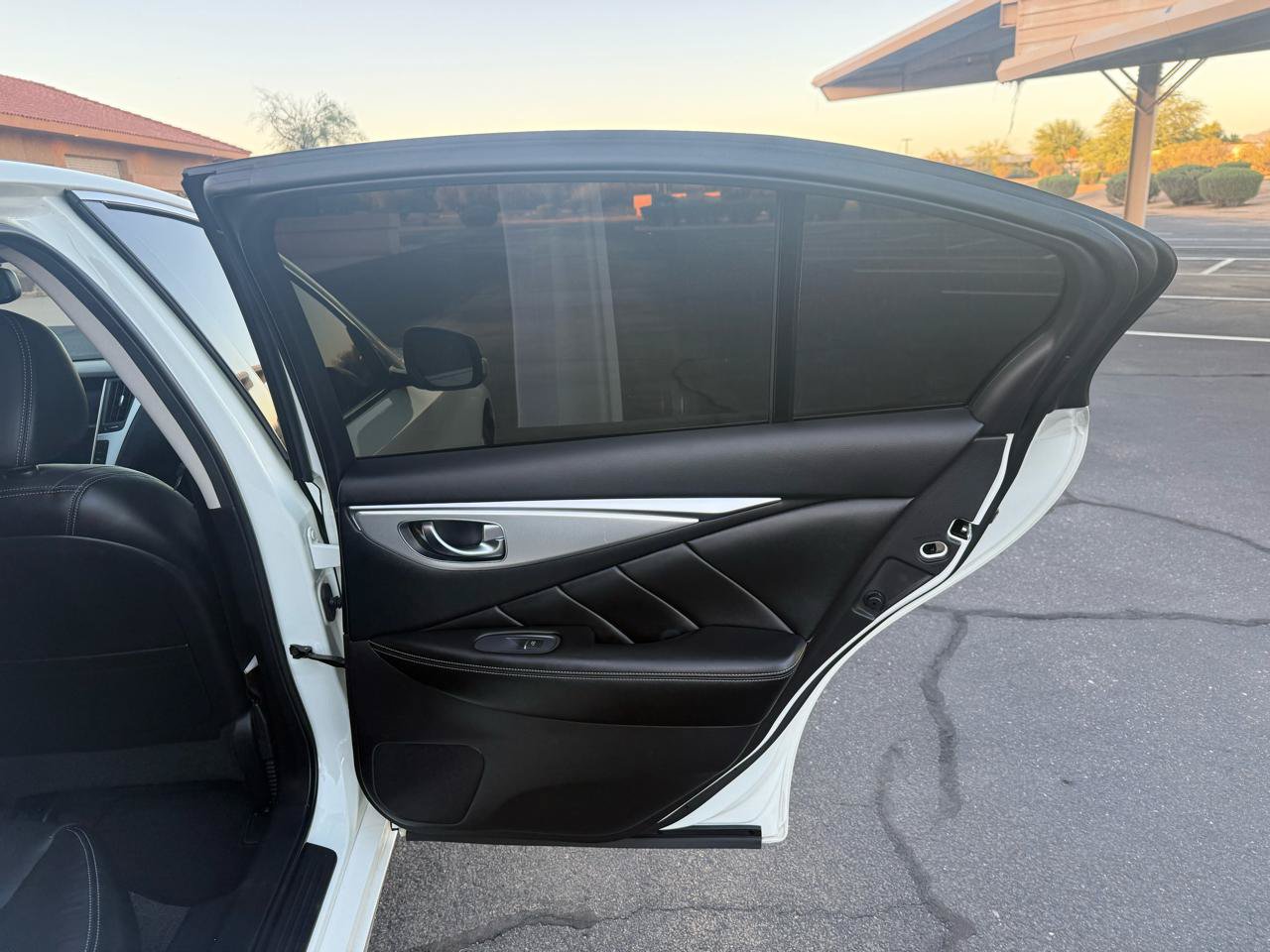 Used 2021 INFINITI Q50 Luxe w/ Seat & Sound Package AWD/4WD image 17